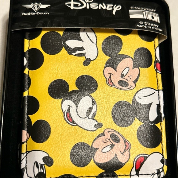 Disney Mickey Mouse Bifold Wallet - Picture 3 of 8